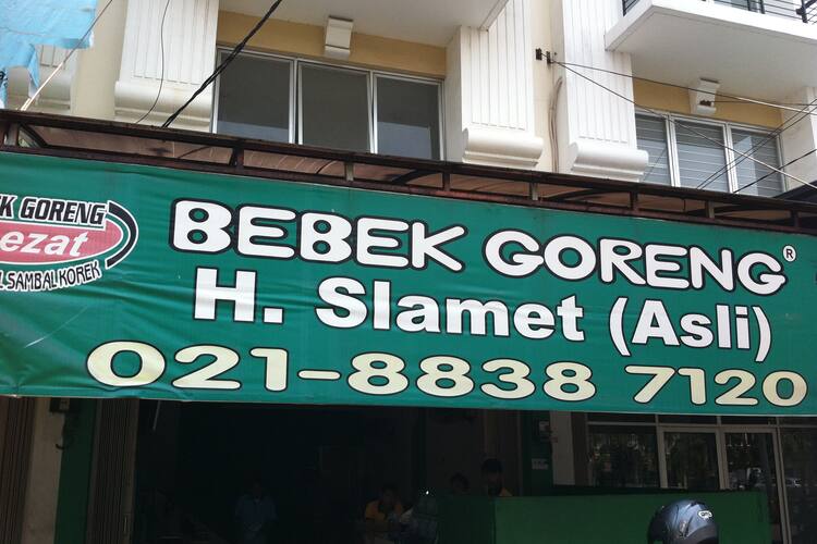 Bebek Goreng H Slamet Medan Satria Bekasi